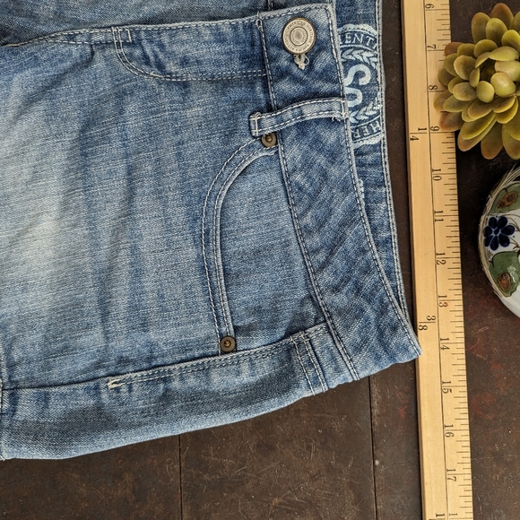 SO Jean Shortie Shorts - Picture 5 of 7